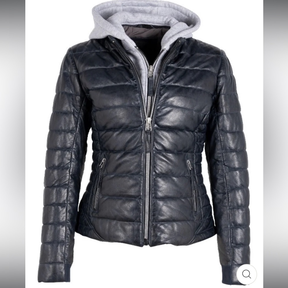Mauritius leather jacket. Size 6 black robin puffer leather